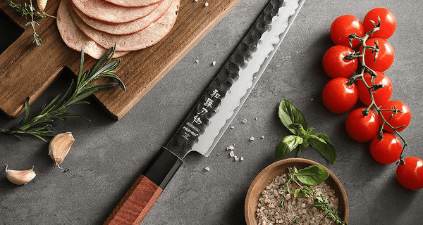 Brisket Slicing Knife Guide: Why Long Blades Make Better BBQ