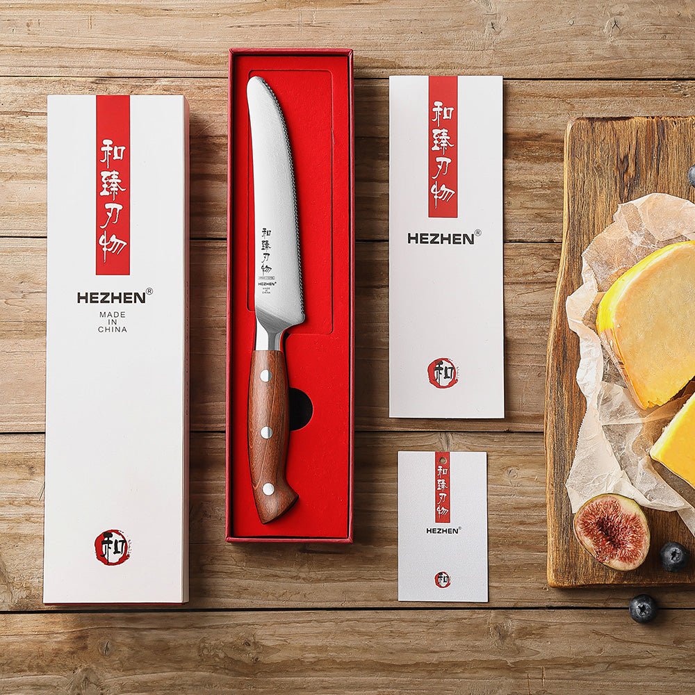 The cheese knife built for clean slices