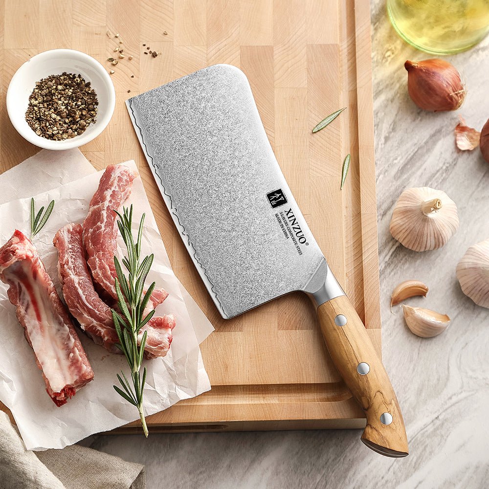 The butcher's cleaver for breaking down meat
