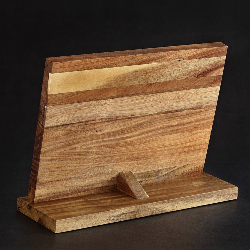 Your Knives, On Display and Off the Bench